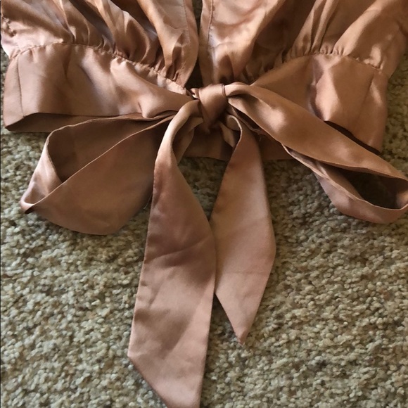 Americans Threads Copper Silk Bow Tie Crop Top - Picture 7 of 7